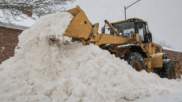Historic Blizzard Forces Northeastern U.S. into Emergency Response Mode