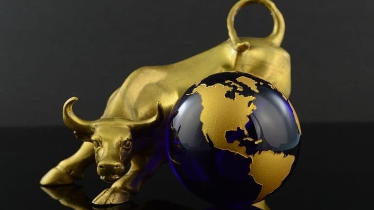 Global Markets Navigate Mixed Signals as 2024 Concludes