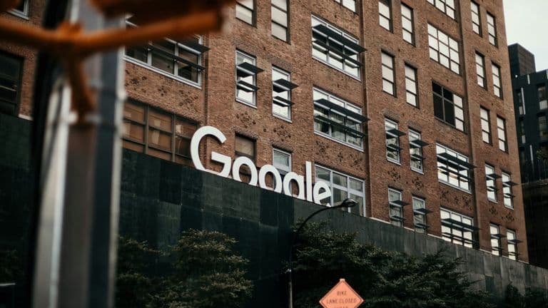 Tech Layoffs Continue to Accelerate as Microsoft and Google Scale Back Workforce