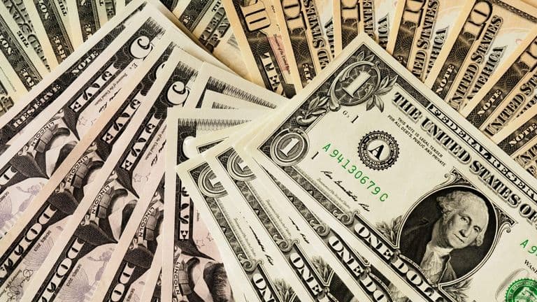 Financial Strategy in Uncertain Times: How to Protect Your Business from Economic Volatility