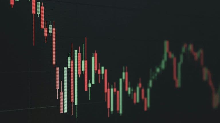 Moody’s Downgrades U.S. Credit Rating Amid Rising National Debt