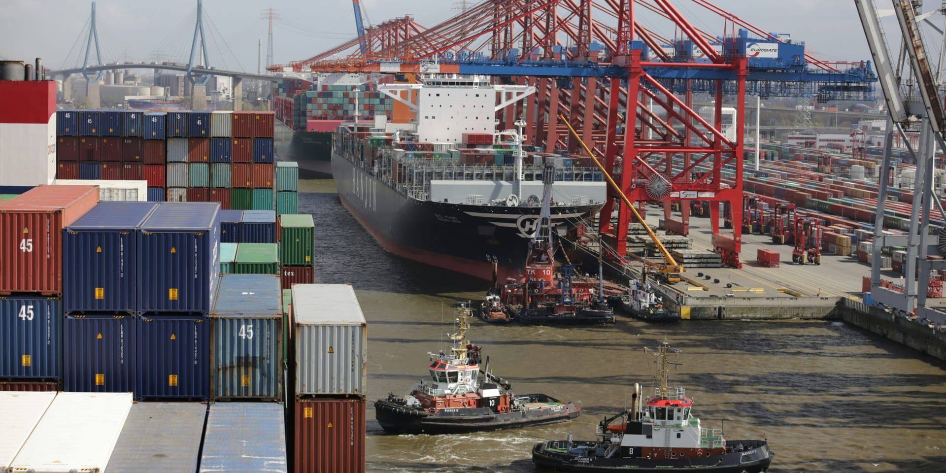 Bank of England Governor Criticizes Trump’s Tariffs for Disrupting Global Trade
