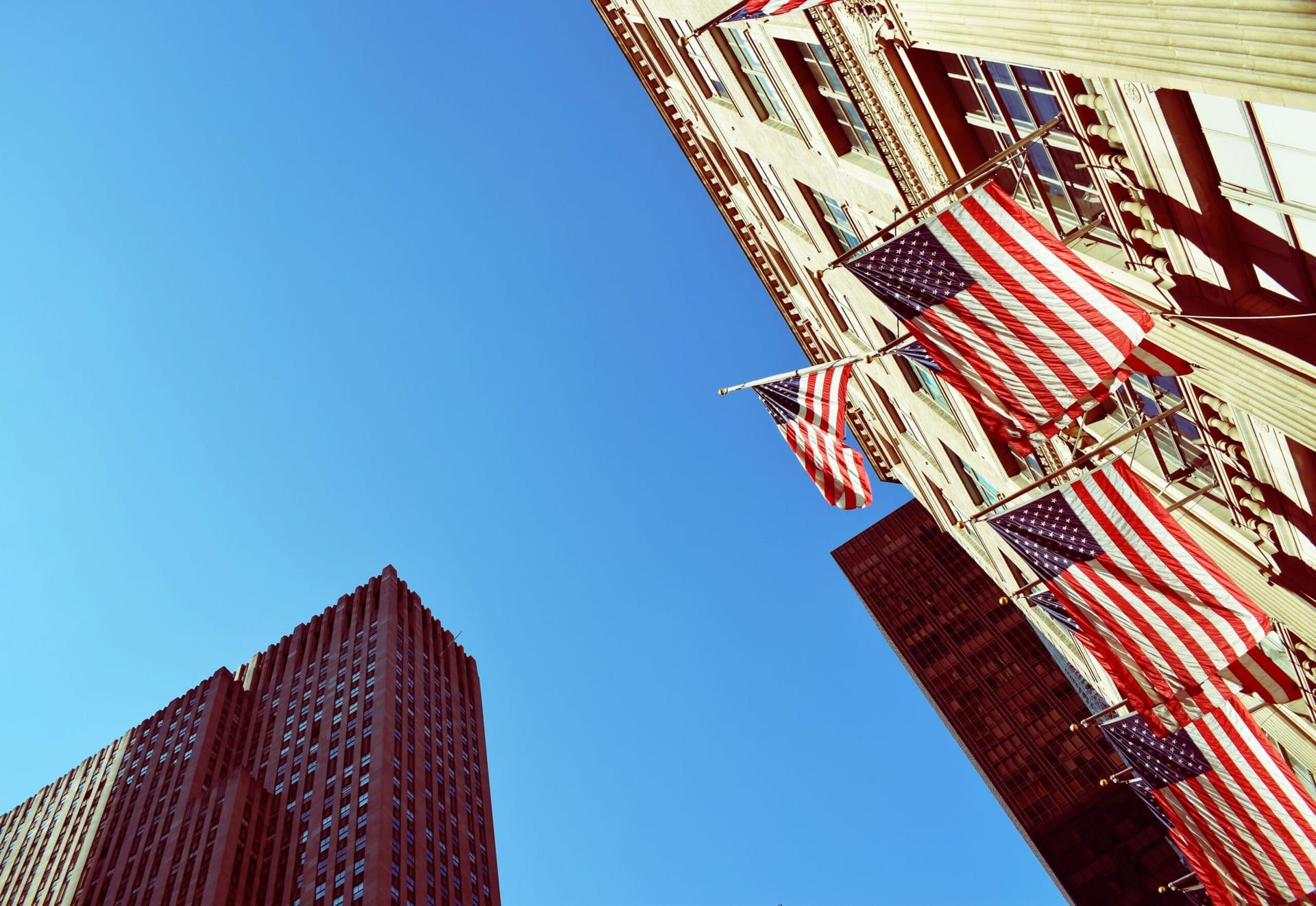 U.S. Economy Shows Resilience in Q4, Concluding 2024 with Strong Growth