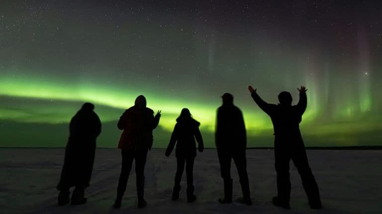 Aurora Displays Inspire Leadership Lessons in Science Engagement