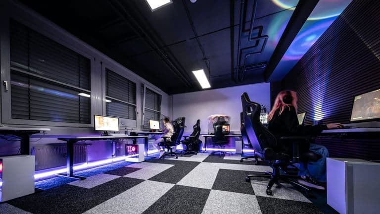 Meta Begins Major Shift in Strategy With Reality Labs Layoffs