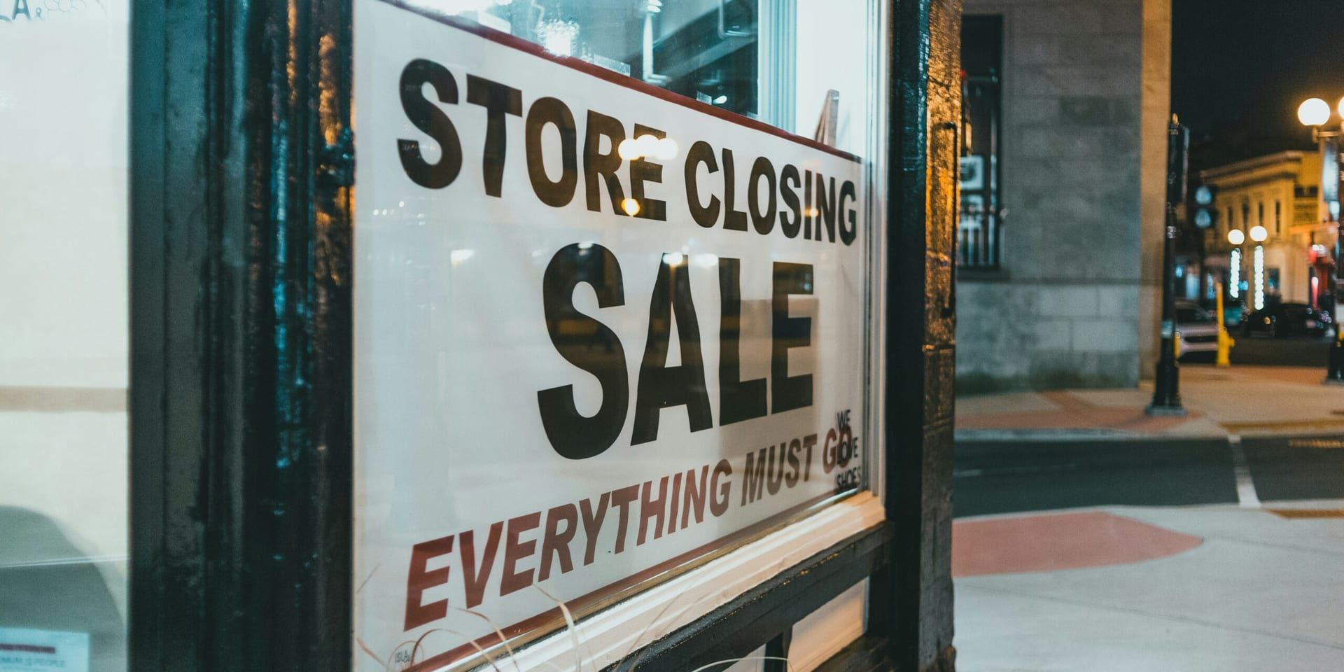 Major U.S. Retailers Announce Store Closures Amid Economic Pressures