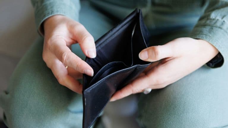 Inflation Soars to Highest Level in 40 Years at the Start of 2022