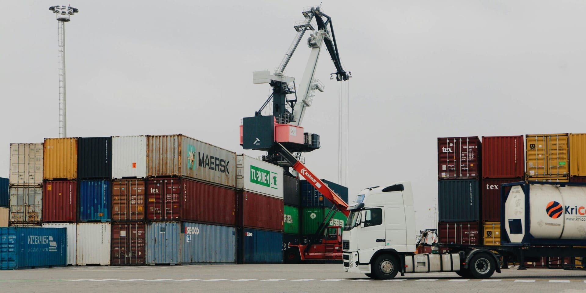 Trade Truce Spurs Tariff Relief on Key Chinese Imports Ahead of Expiration