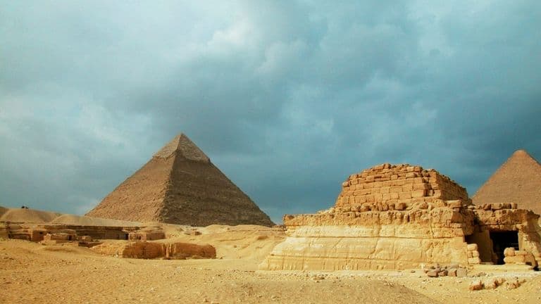 Egypt and UK Unveil Discovery of Ancient Royal Tomb