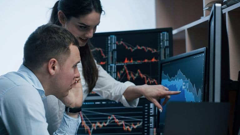 Strategic Risk-Taking: How Companies Are Innovating Through Uncertainty in 2025