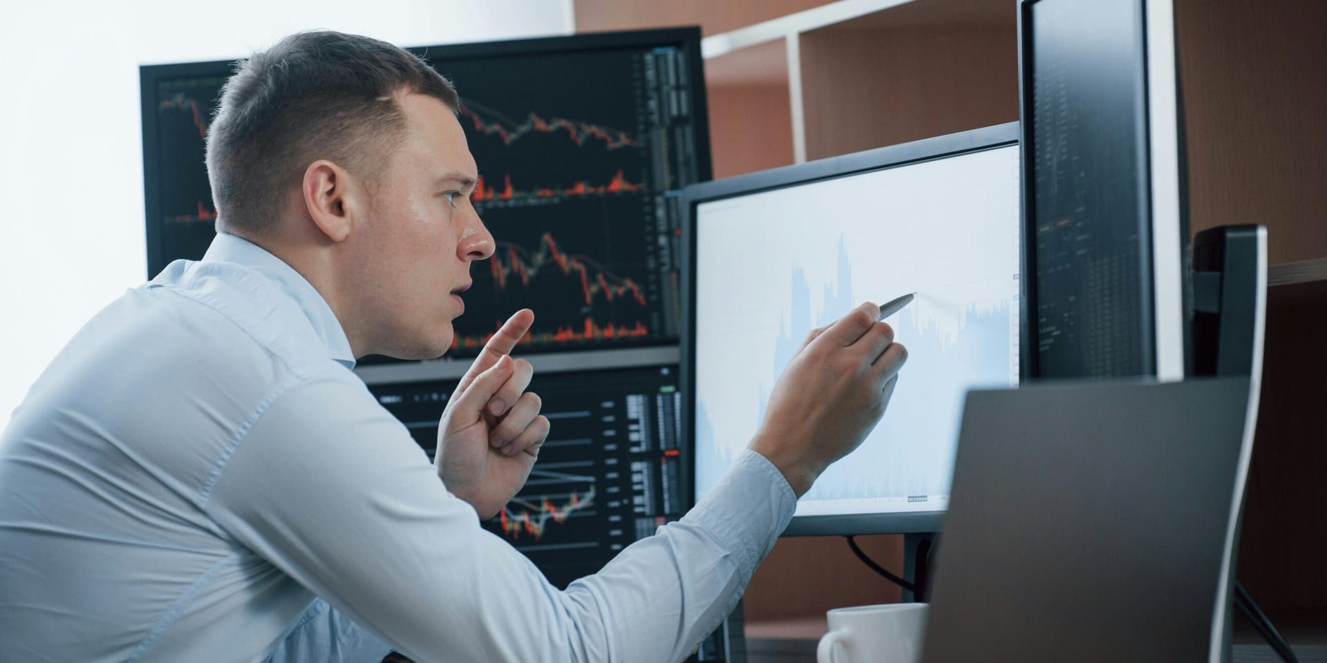 Mastering Crisis Management: Building Resilient Strategies for 2025