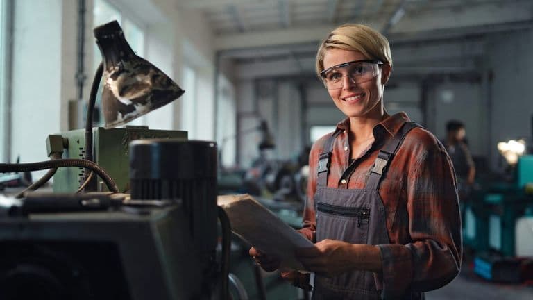 March Jobs Report Exceeds Expectations, Fed’s Rate Hike Outlook Remains Steady