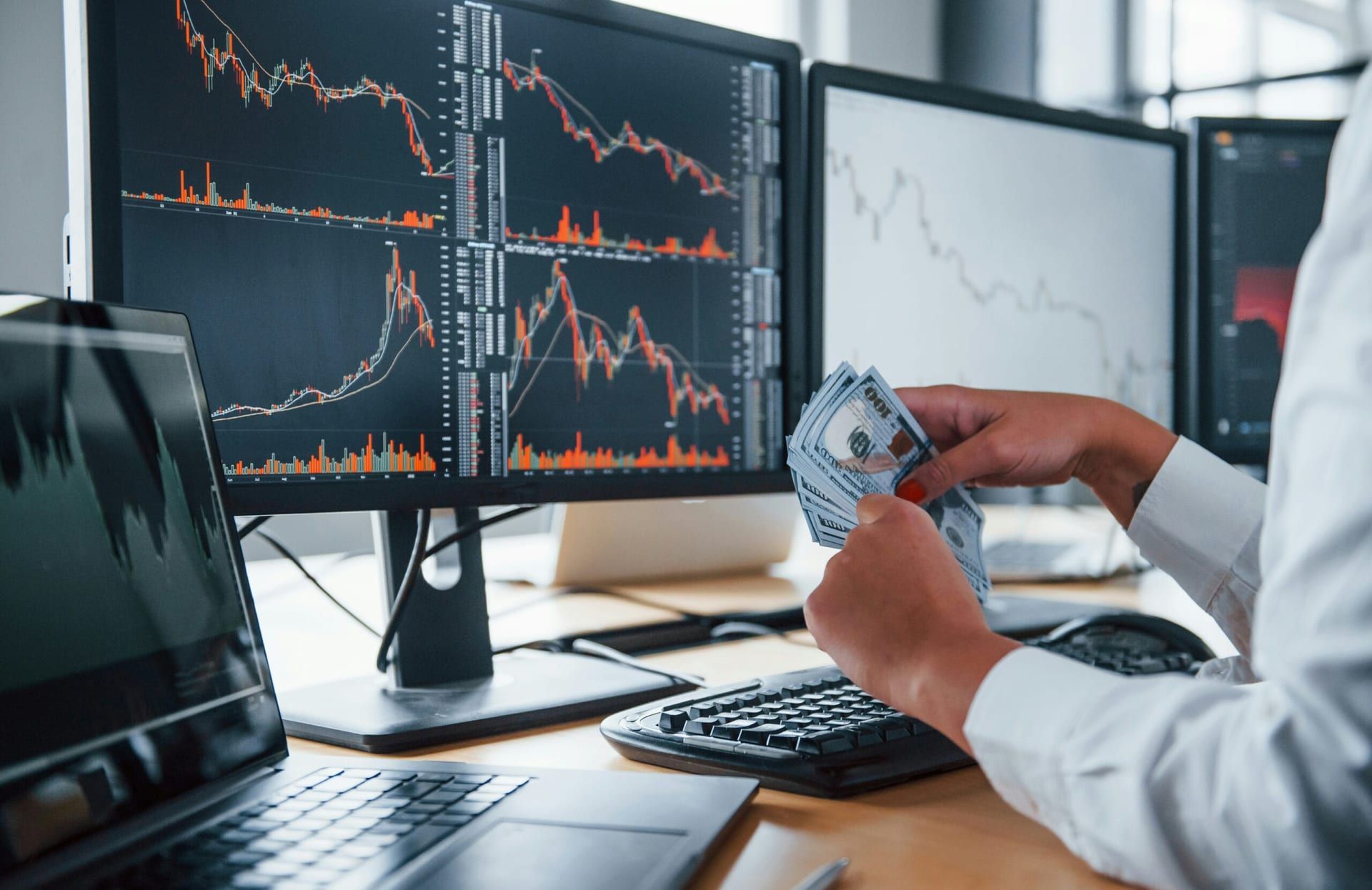 Semiconductor Sector Maintains Growth Amid Market Uncertainty