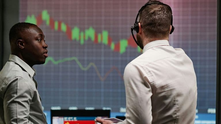 U.S. Stock Markets Decline as Investors Brace for Key Jobs Report