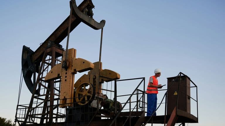Oil Prices Plunge as Israel-Iran Ceasefire Eases Market Tensions