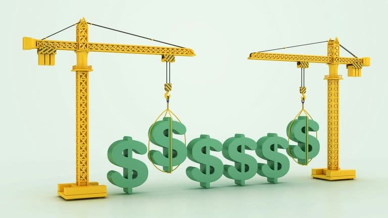 Federal Reserve Maintains Interest Rates Amid Inflation and Political Pressures