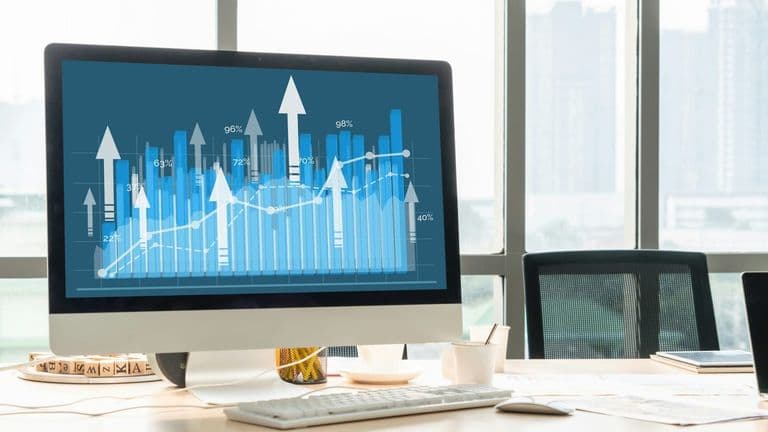 Financial Strategy in Uncertain Times: How to Protect Your Business from Economic Volatility