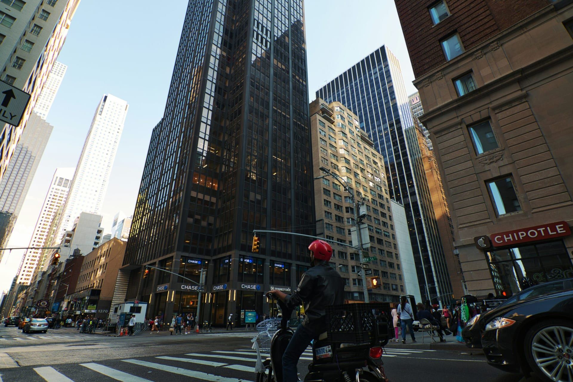 Layoffs Surge Across U.S. Corporations as Companies Restructure for Future Stability