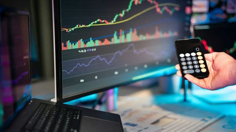 Markets Climb as Inflation Data Strengthens Case for Rate Cut, Boosting Investor Confidence