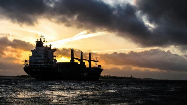 Oil Prices Rise Amid Extended U.S.-China Tariff Truce