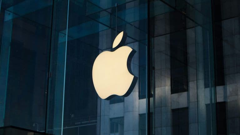 Apple Announces $500 Billion Investment in the U.S., Shaping the Future of Innovation