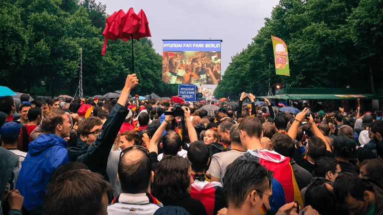 FIFA World Cup Enters Critical Phase as Teams Chase Knockout Berths Across U.S. Host Cities