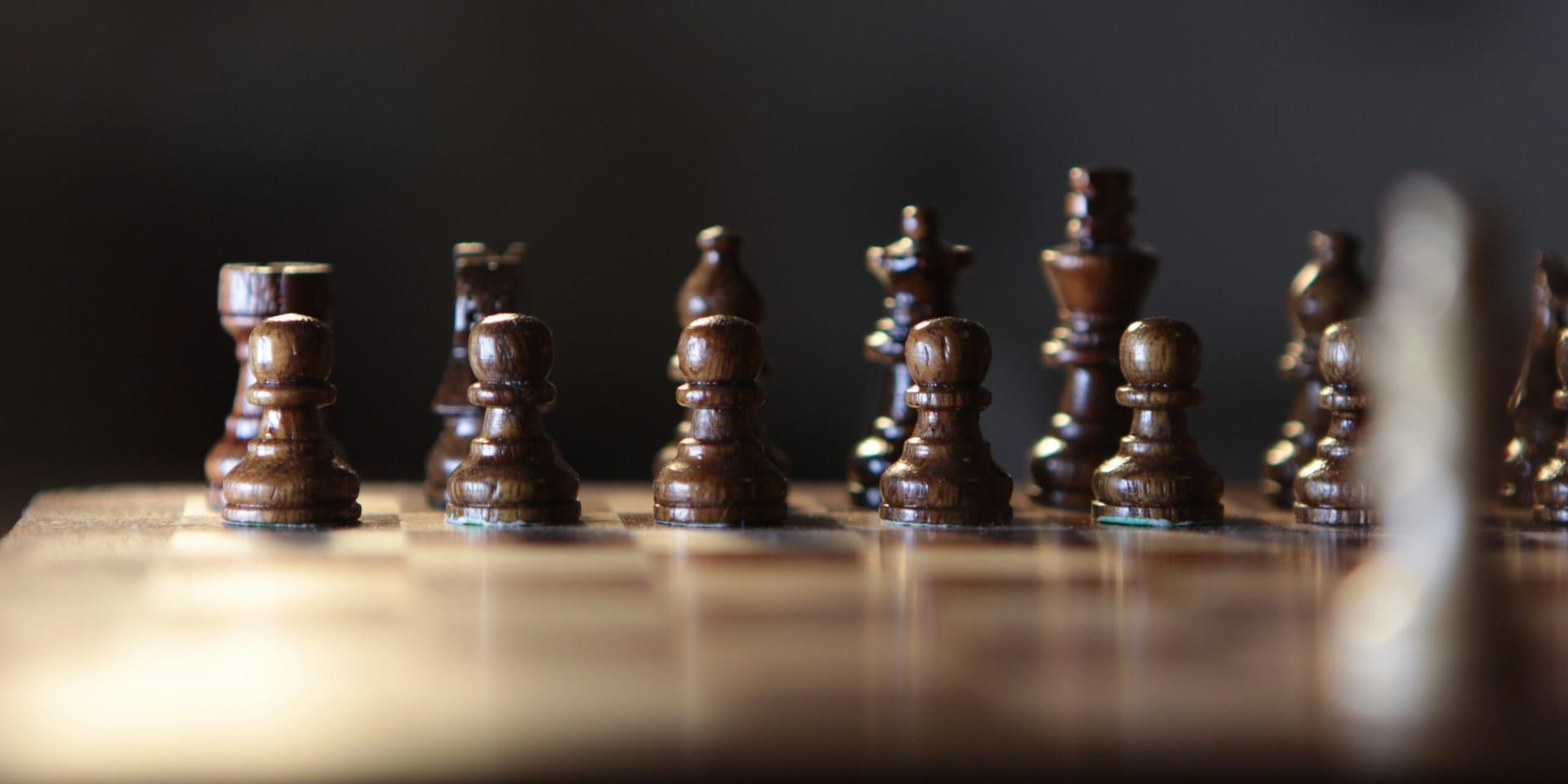 The Strategic Role of Data in Business Decision-Making: How to Use Analytics for Competitive Advantage