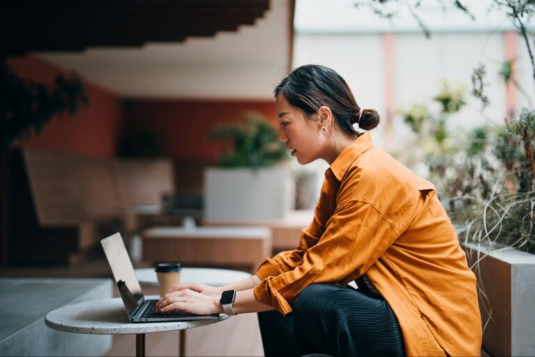 Embracing a founder mindset: a guide for solopreneurs