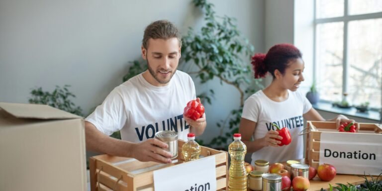 Data-Void and Holiday Demand: Twin Forces Shaping U.S. Markets in Late 2025